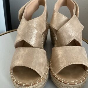 Catherine Malandrino Gold Espadrille Wedge Sandals Shoes Preppy U.S Size 6.5